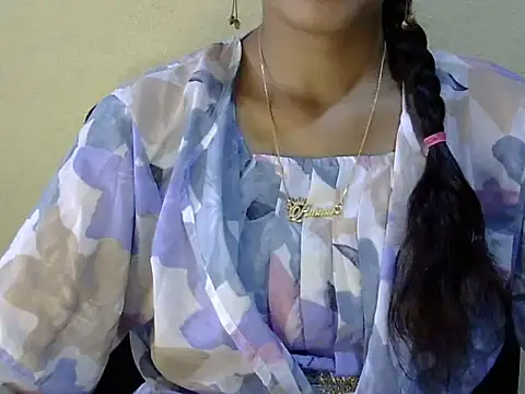 Snapshot of Shab_M chatting on 05/19/26, 06:42 Shab M online show from 05/19/26, 06:42