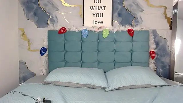 Snapshot of Meloddy_jazz5 chatting on 12/03/25, 10:08 Meloddy jazz5 online show from 12/03/25, 10:08