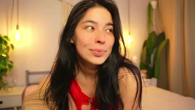 Snapshot of rosaliemoan chatting on 12/16/25, 08:41 rosaliemoan online show from 12/16/25, 08:41