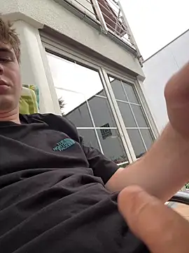 hannes256102 online show from 05/24/26, 06:24