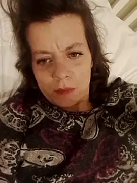 Snapshot of bambolinablu chatting on 01/11/26, 02:11 bambolinablu online show from 01/11/26, 02:11