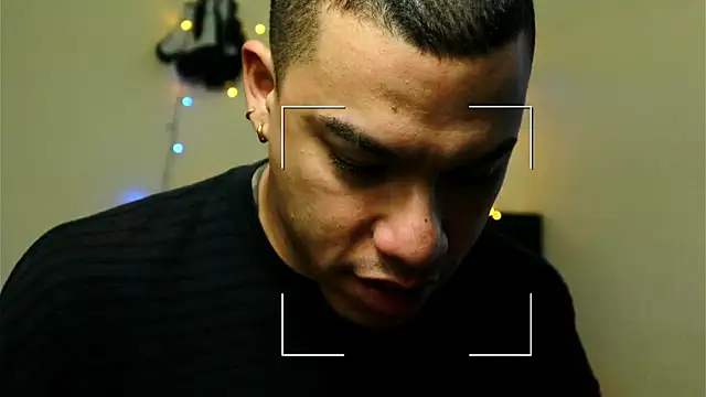 Snapshot of FindomForMe chatting on 12/19/25, 02:13 FindomForMe online show from 12/19/25, 02:13