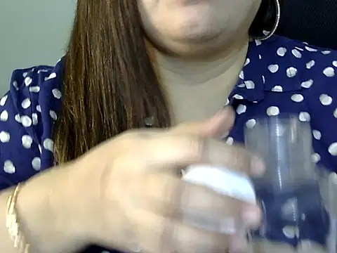 Snapshot of Soniya_Sha chatting on 02/02/26, 07:29 Soniya Sha online show from 02/02/26, 07:29