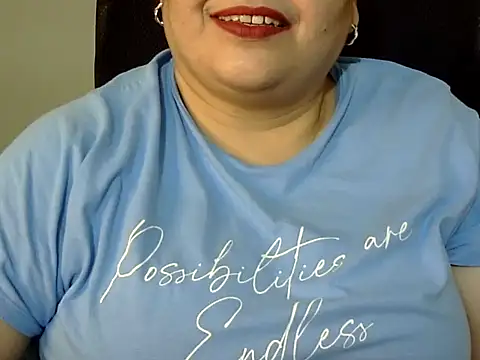 Snapshot of Soniya_Sha chatting on 02/04/26, 07:53 Soniya Sha online show from 02/04/26, 07:53