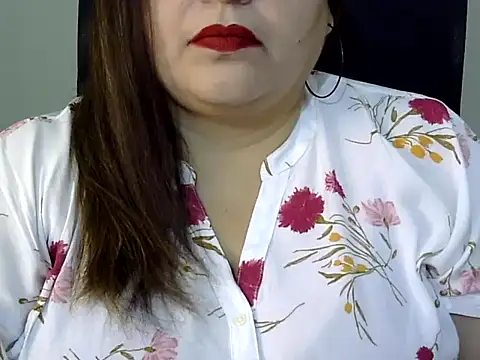 Snapshot of Soniya_Sha chatting on 02/07/26, 08:29 Soniya Sha online show from 02/07/26, 08:29