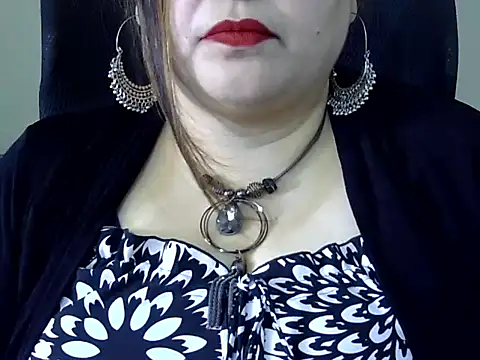 Snapshot of Soniya_Sha chatting on 02/18/26, 08:21 Soniya Sha online show from 02/18/26, 08:21