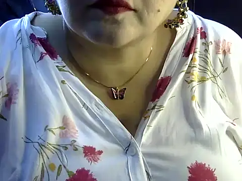 Snapshot of Soniya_Sha chatting on 07/12/26, 07:54 Soniya Sha online show from 07/12/26, 07:54