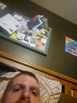 Legtrembler1 online show from 02/11/26, 12:15