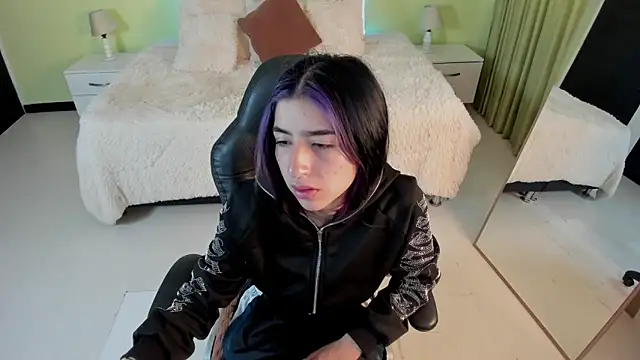 Celeste Rous   online show from 03/13/26, 12:45