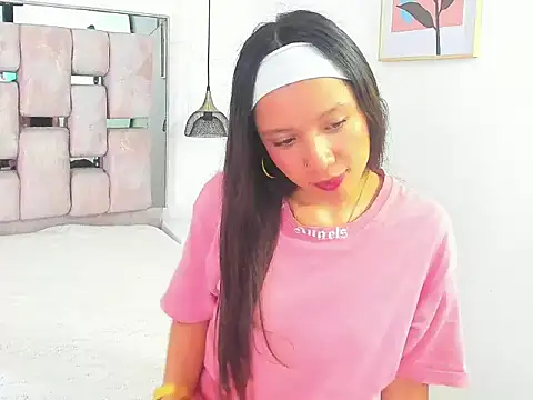 Hannah stuart online show from 02/20/26, 02:17