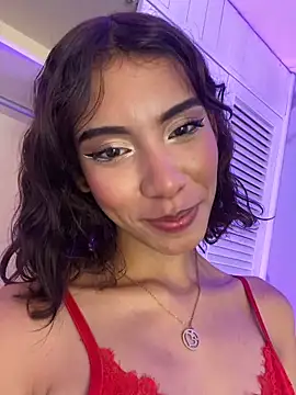 Snapshot of BellaHarpeer chatting on 02/10/26, 08:02 BellaHarpeer online show from 02/10/26, 08:02