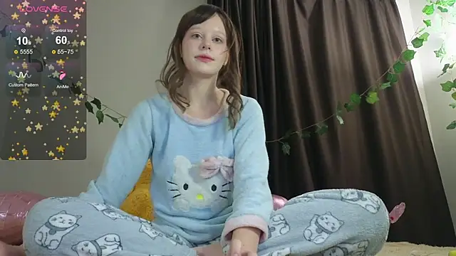 Lace Thrill online show from 02/17/26, 07:53