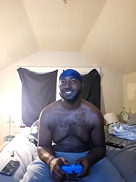 iLOVETRAY96 online show from 12/18/25, 04:40