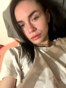 JeslyBoutensx online show from 12/04/25, 12:20