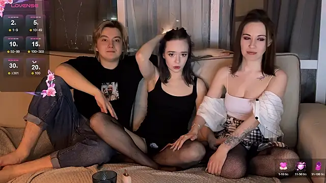 TripletDream online show from 02/14/26, 05:21