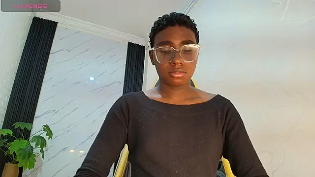 teylor lovee online show from 02/12/26, 08:48