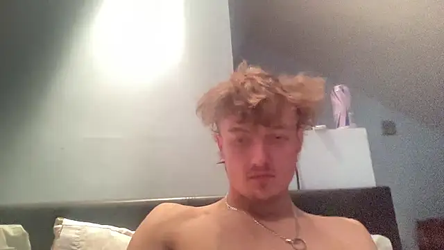 mackbriggs2 00 online show from 12/04/25, 08:50