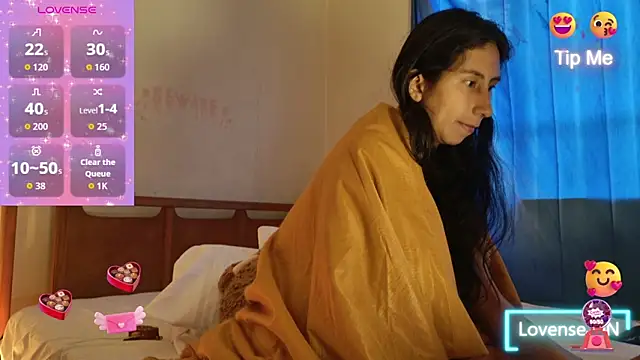 MoonLipsON- online show from 02/17/26, 03:19