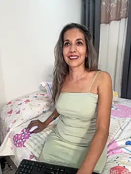 sandrafarrely online show from 12/04/25, 11:46