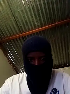 Maintee27 online show from 01/15/26, 08:30