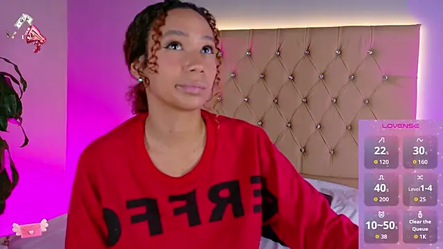 EmmaLawrence  online show from 03/10/26, 08:52