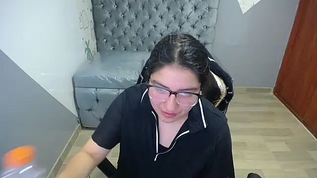 eva smit t online show from 02/05/26, 02:49