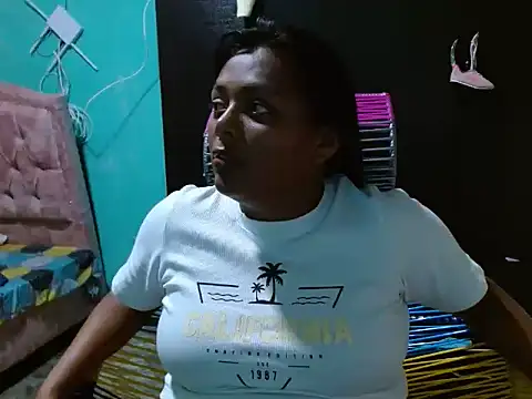 caro lil online show from 06/16/26, 04:59