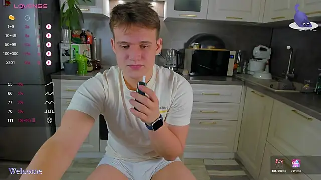 Snapshot of fruitninjaga chatting on 12/16/25, 08:14 fruitninjaga online show from 12/16/25, 08:14