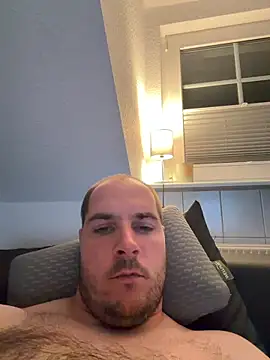 GeilerFinn95 online show from 06/18/26, 11:20