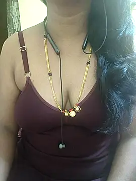 Preeti345 online show from 03/07/26, 12:29