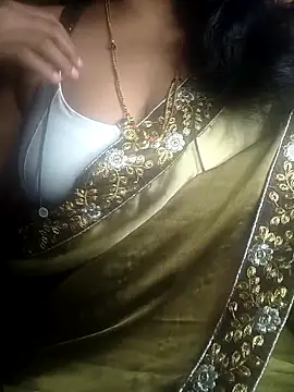 Snapshot of Preeti345 chatting on 04/30/26, 05:36 Preeti345 online show from 04/30/26, 05:36