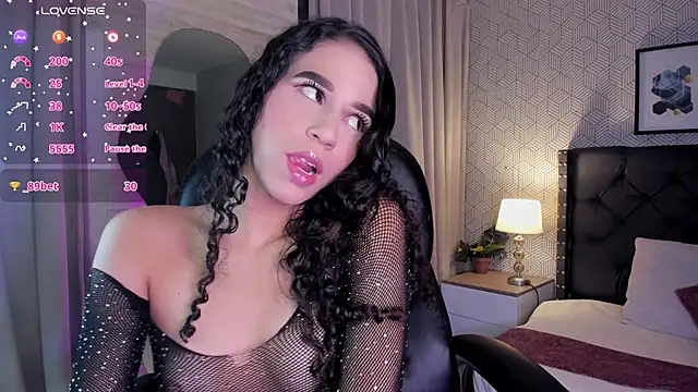Snapshot of ariana__rosse chatting on 07/05/26, 01:34 ariana rosse online show from 07/05/26, 01:34