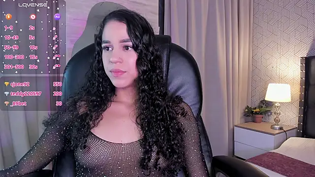 Snapshot of ariana__rosse chatting on 07/05/26, 04:30 ariana rosse online show from 07/05/26, 04:30