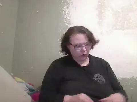 Rentastnrgurl online show from 12/15/25, 11:58