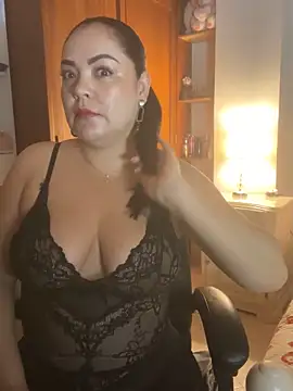 Snapshot of EmiHarrys chatting on 03/19/26, 09:57 EmiHarrys online show from 03/19/26, 09:57