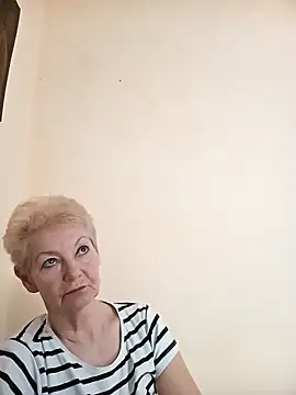 Calypso-Loove online show from 03/18/26, 01:58