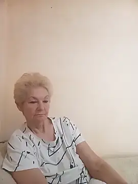 Calypso-Loove online show from 04/24/26, 08:39