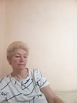 Calypso-Loove online show from 04/25/26, 07:11