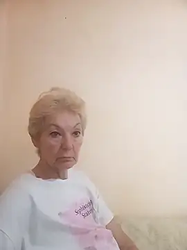 Calypso-Loove online show from 04/26/26, 07:50