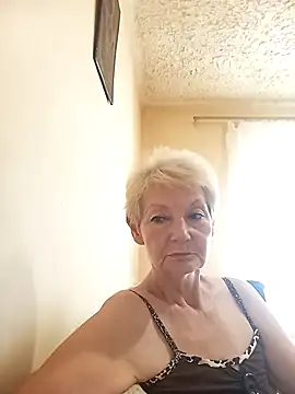 Calypso-Loove online show from 07/25/26, 10:57