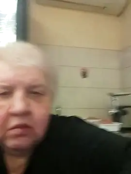 HapinessLovee online show from 01/15/26, 11:04