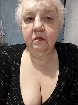 HapinessLovee online show from 02/10/26, 09:35