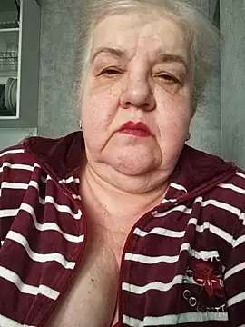 HapinessLovee online show from 02/14/26, 09:28