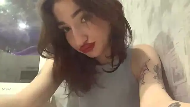 PanickedCowrie online show from 12/05/25, 07:43