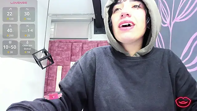 Kiara Fox   online show from 02/03/26, 12:10