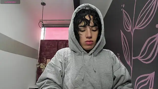 Kiara Fox   online show from 03/21/26, 08:12