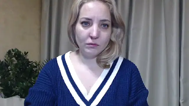 Snapshot of sweetpussy chatting on 01/16/26, 06:12 sweetpussy online show from 01/16/26, 06:12