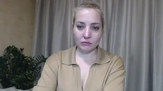 Snapshot of sweetpussy chatting on 01/18/26, 12:09 sweetpussy online show from 01/18/26, 12:09