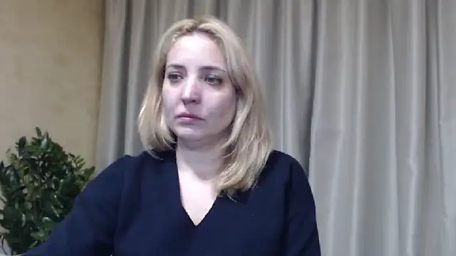 Snapshot of sweetpussy chatting on 02/07/26, 02:54 sweetpussy online show from 02/07/26, 02:54