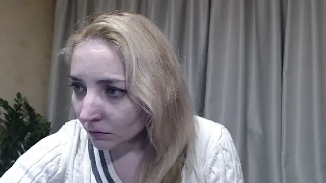 Snapshot of sweetpussy chatting on 02/26/26, 12:15 sweetpussy online show from 02/26/26, 12:15